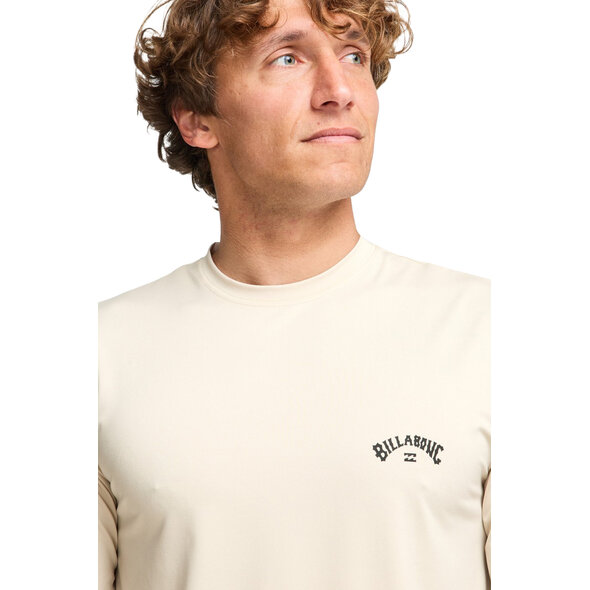 BILLABONG 'ARCH WAVE' UPF 50 SURF TOP ΑΝΔΡΙΚΟ EBYWR03019-CHI