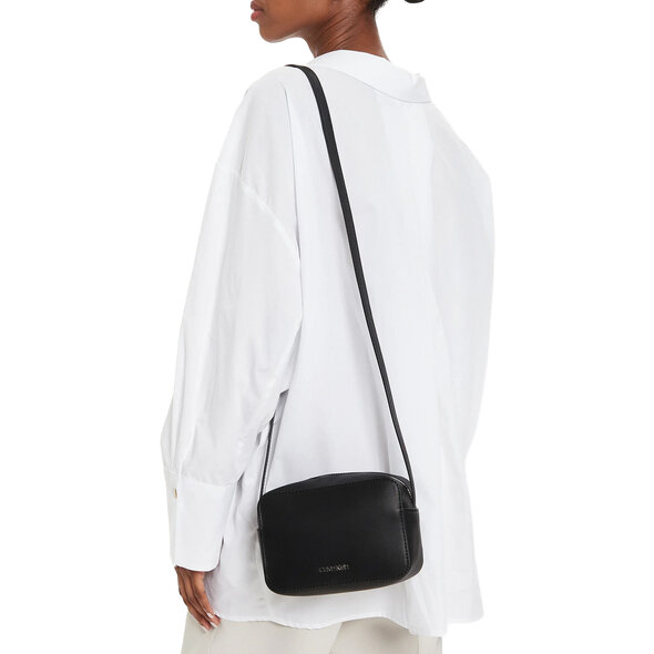 CALVIN KLEIN CAMERA ΤΣΑΝΤΑ ΓΥΝΑΙΚΕΙΑ K60K610293-BAX