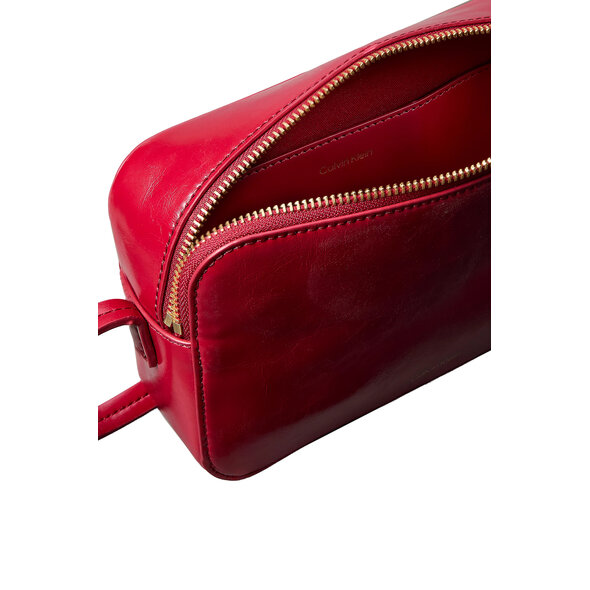 CALVIN KLEIN FOIL LOGO GLOSSY ΤΣΑΝΤΑ ΓΥΝΑΙΚΕΙΑ LV04F3539G-XLL