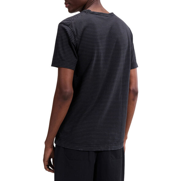 ELLESSE HERITAGE ESSENTIALS ΜΠΛΟΥΖΑ ΑΝΔΡΙΚΗ SHD23293-BLACK