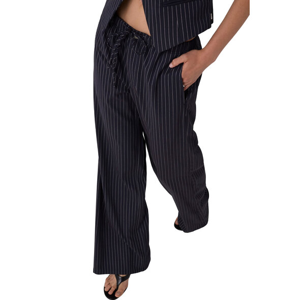 GUESS PULL-ON PINSTRIPE ΠΑΝΤΕΛΟΝΙ ΓΥΝΑΙΚΕΙΟ W6YB08W2829-SB0T