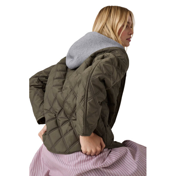 GUESS QUILTED ΜΠΟΥΦΑΝ ΓΥΝΑΙΚΕΙΟ W6YL08W2693-G8EV