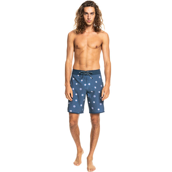 QUIKSILVER 'SCALLOP' 19'' ΜΑΓΙΩ ΑΝΔΡIKO EQYBS04654-BSN6